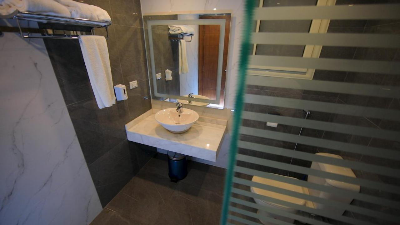 Villa 14 Suites 6th of October City Eksteriør bilde